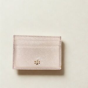 Tory Burch Emerson Slim Card Holder in classic - White